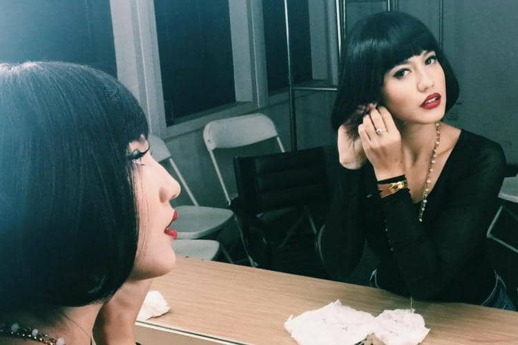 instagram.com/pevpearce