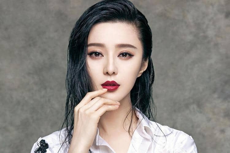 oceanbluemagazine.com