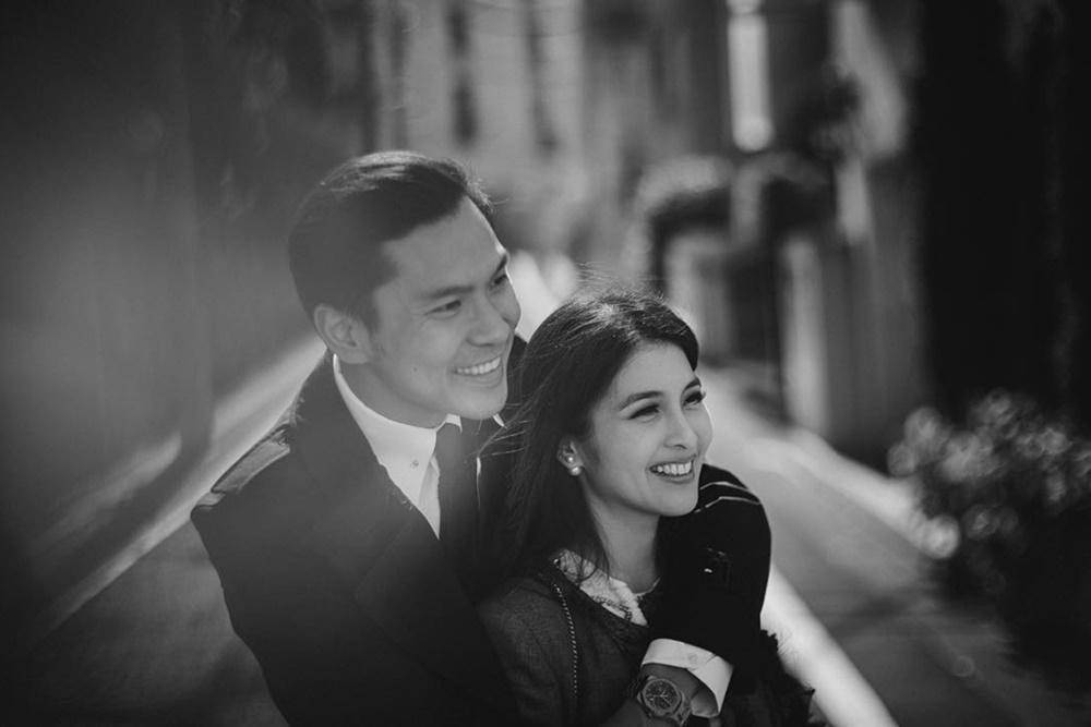 Romantis! 5 Artis Indonesia Ini Foto Pre-Wedding di Negeri Sakura