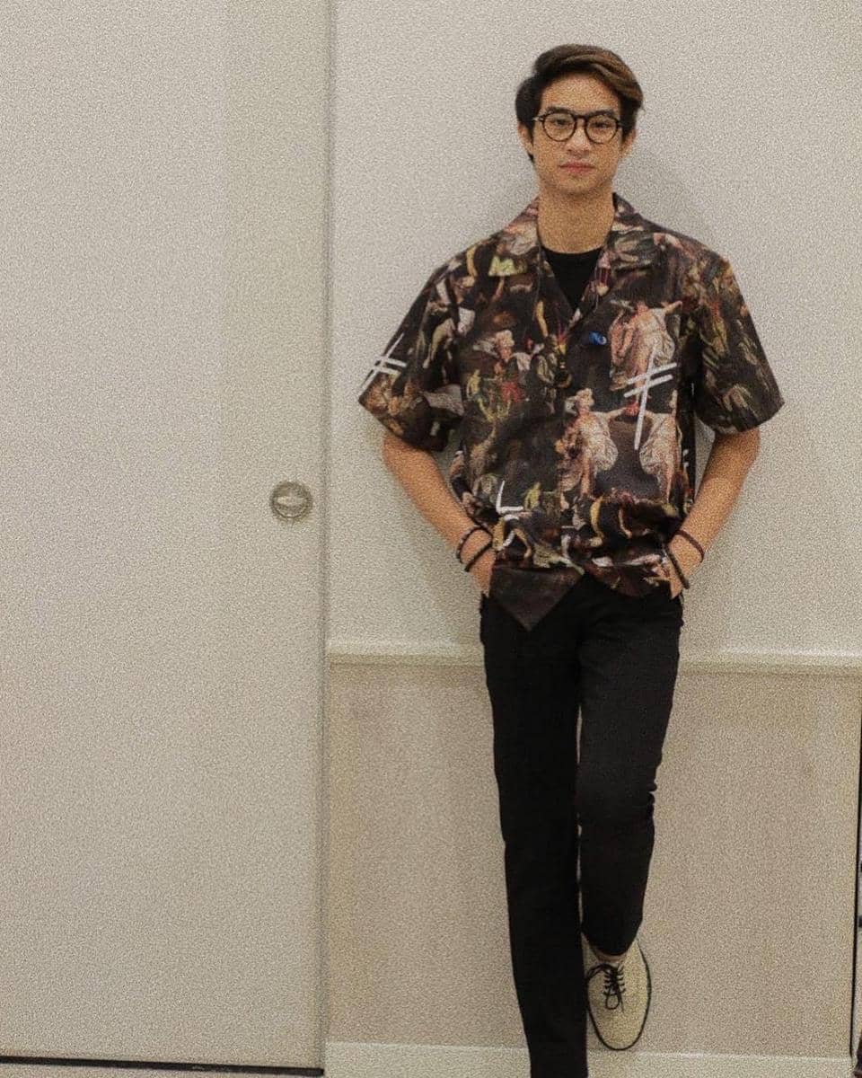 Instagram.com/devdanendra