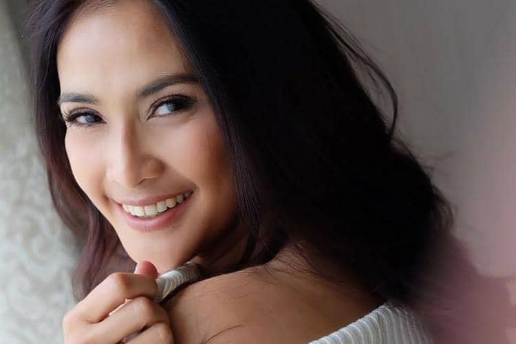 Instagram.com/@maudykoesnaedi