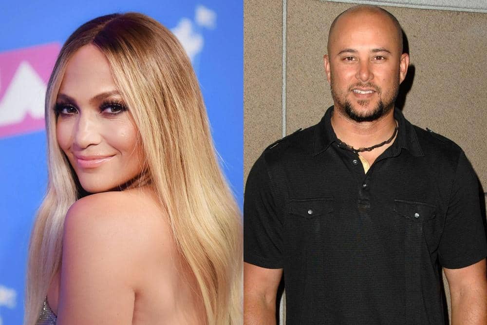 eonline.com, hollywood.com