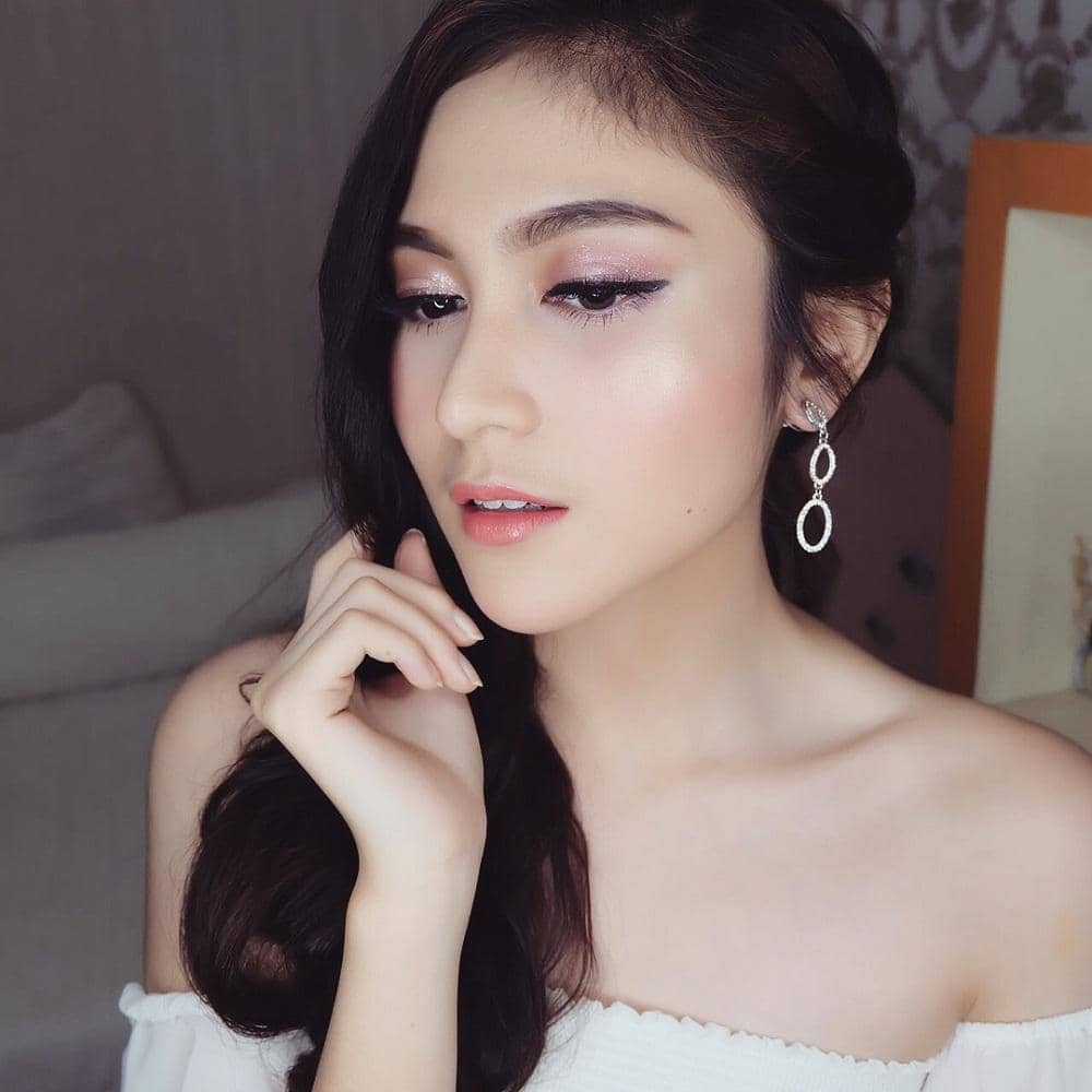 Instagram.com/denirawiraguna