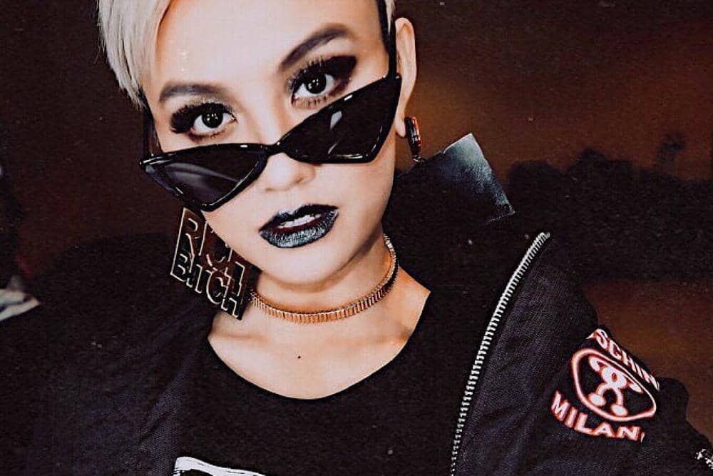 instagram.com/agnezmo