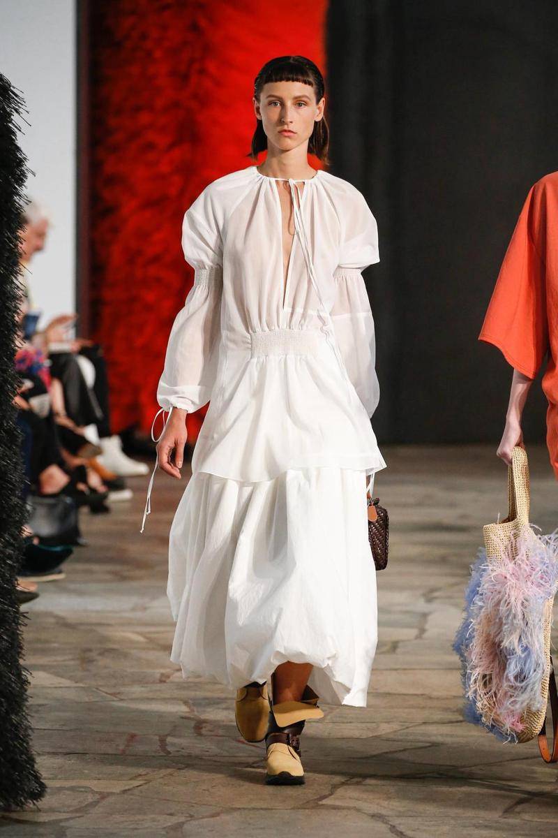 www.vogue.com