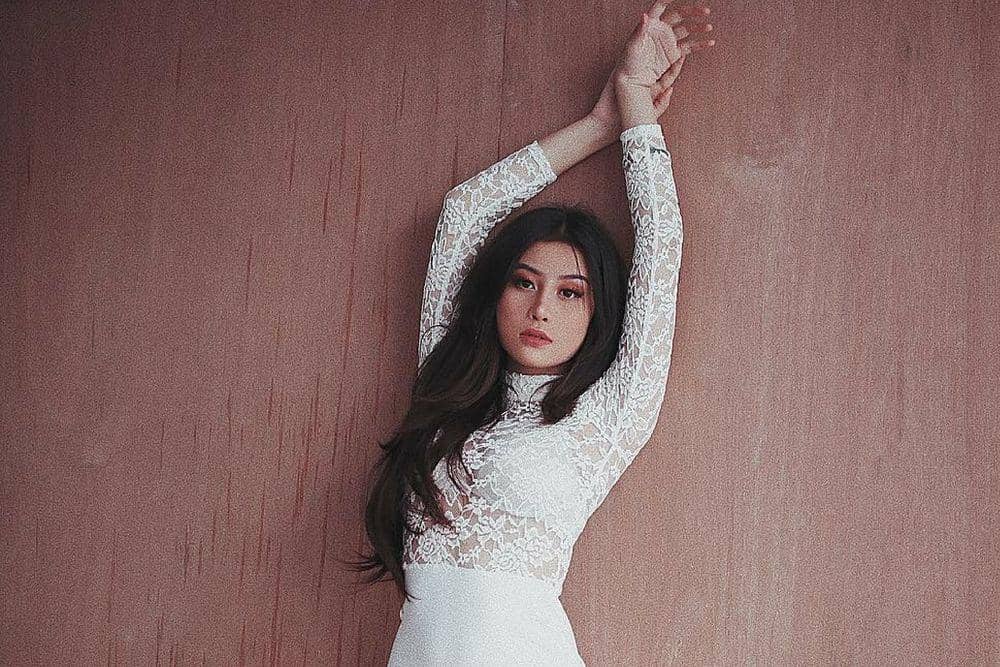 Instagram.com/@awkarin