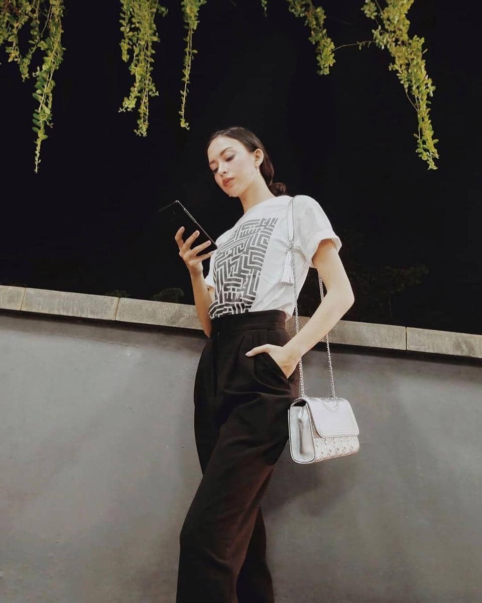 Instagram.com/Karina Nadila