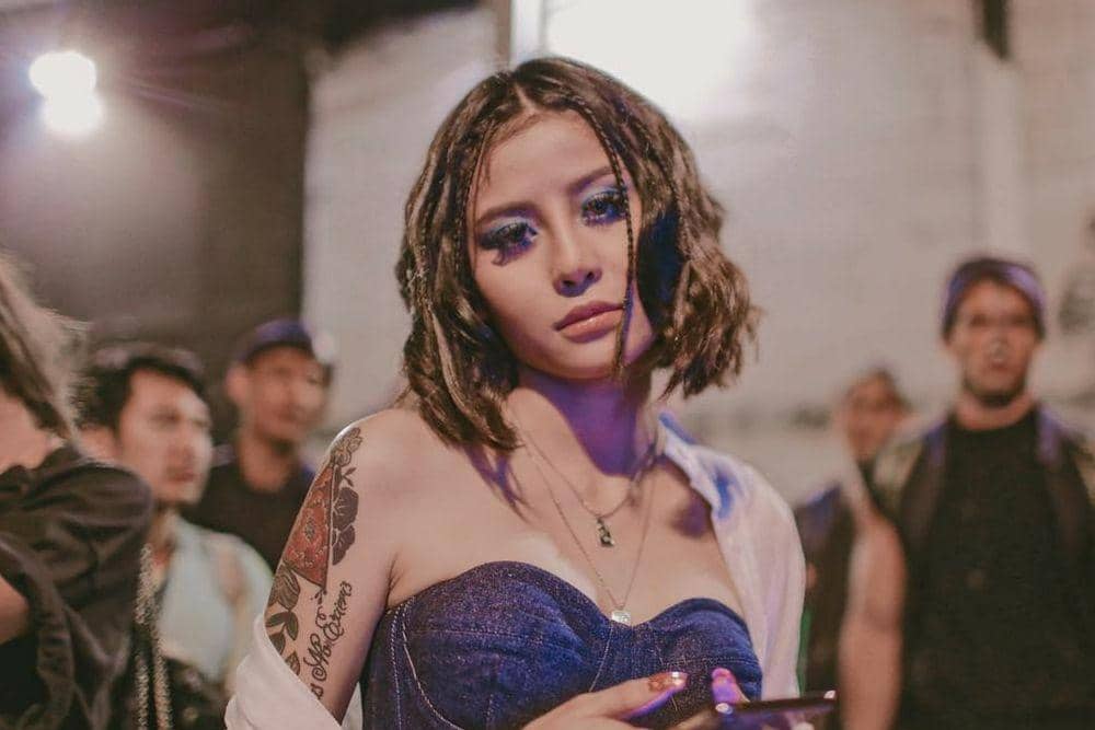 Instagram.com/@awkarin