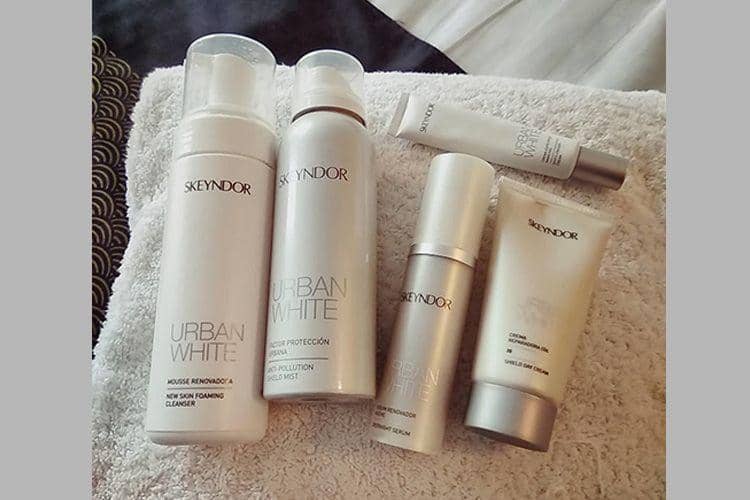 Instagram.com/@skeyndor.id