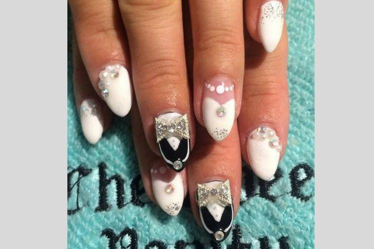 9 Inspirasi Manicure Pernikahan Cantik