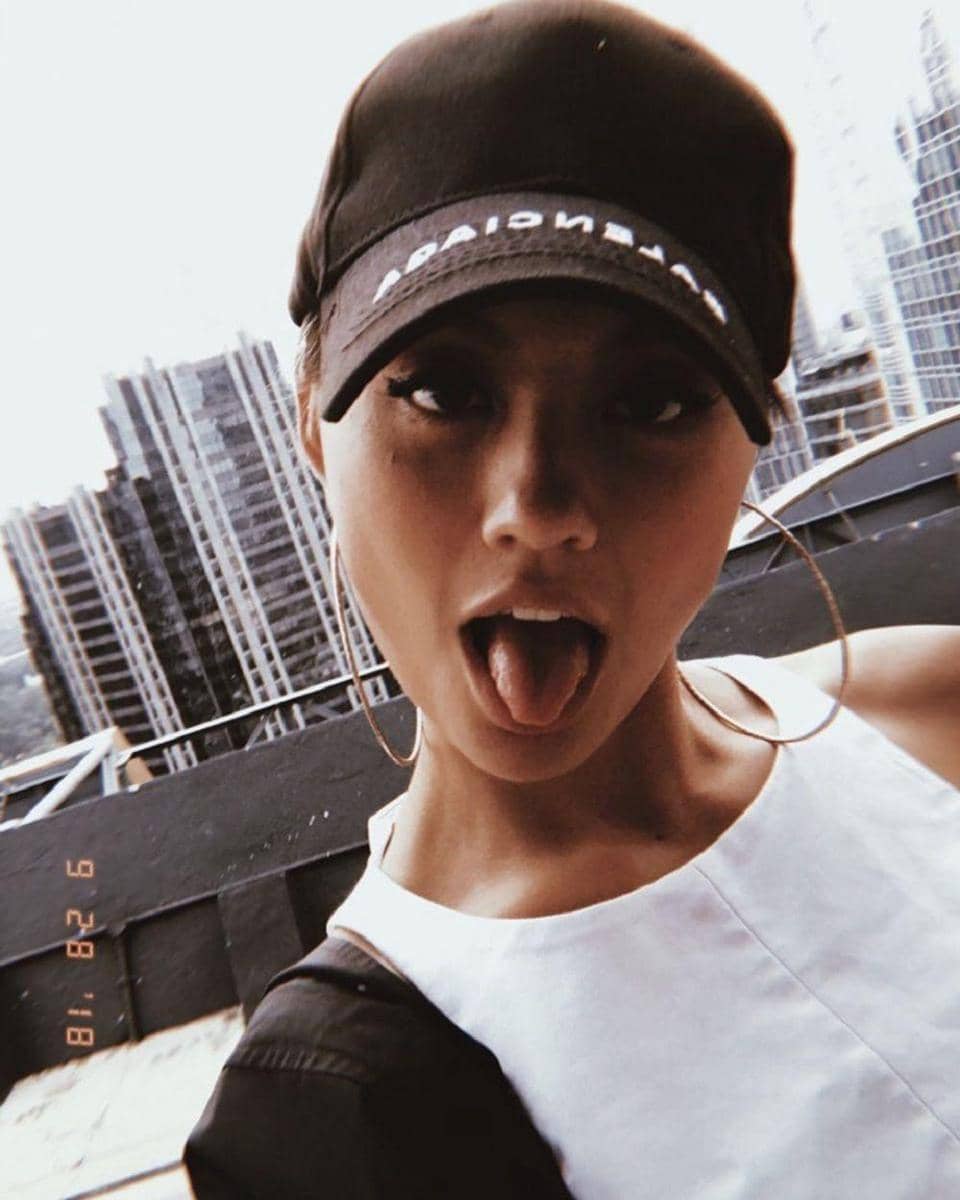 Instagram.com/agnezmo