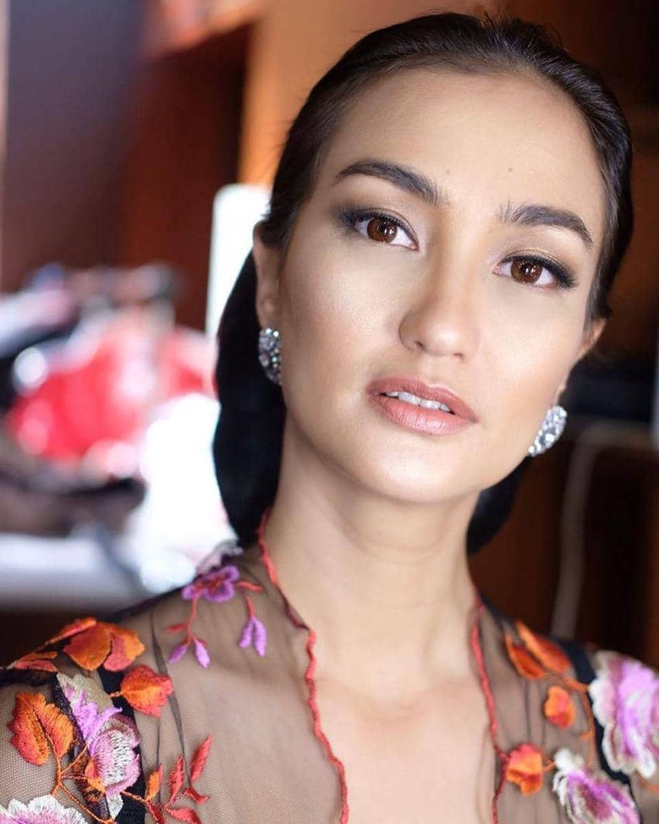 Instagram.com/atiqahhasiholan