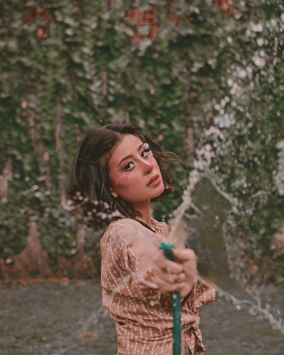 Instagram.com/Awkarin