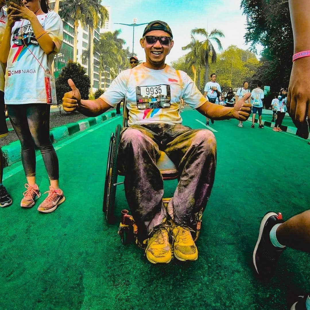 Instagram.com/thecolorrunina