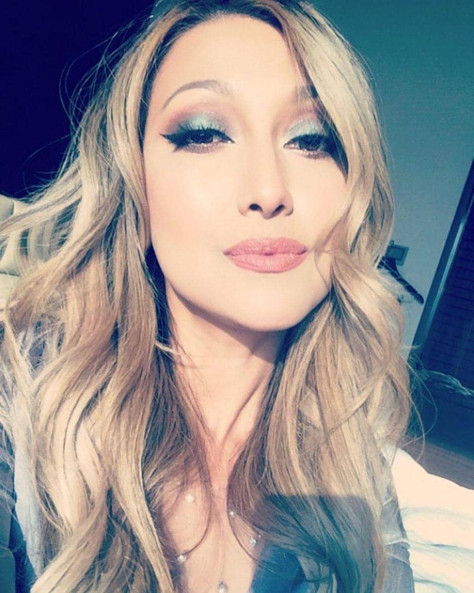 Instagram.com/tiazahari