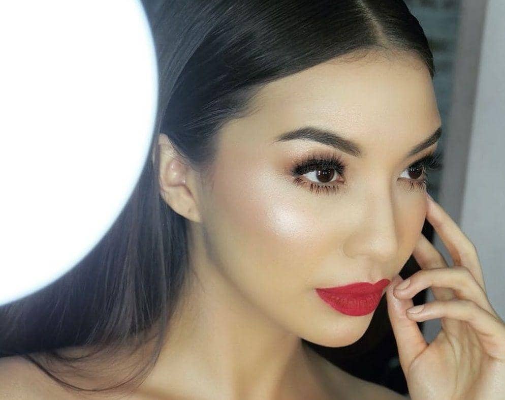 instagram.com/manodelia