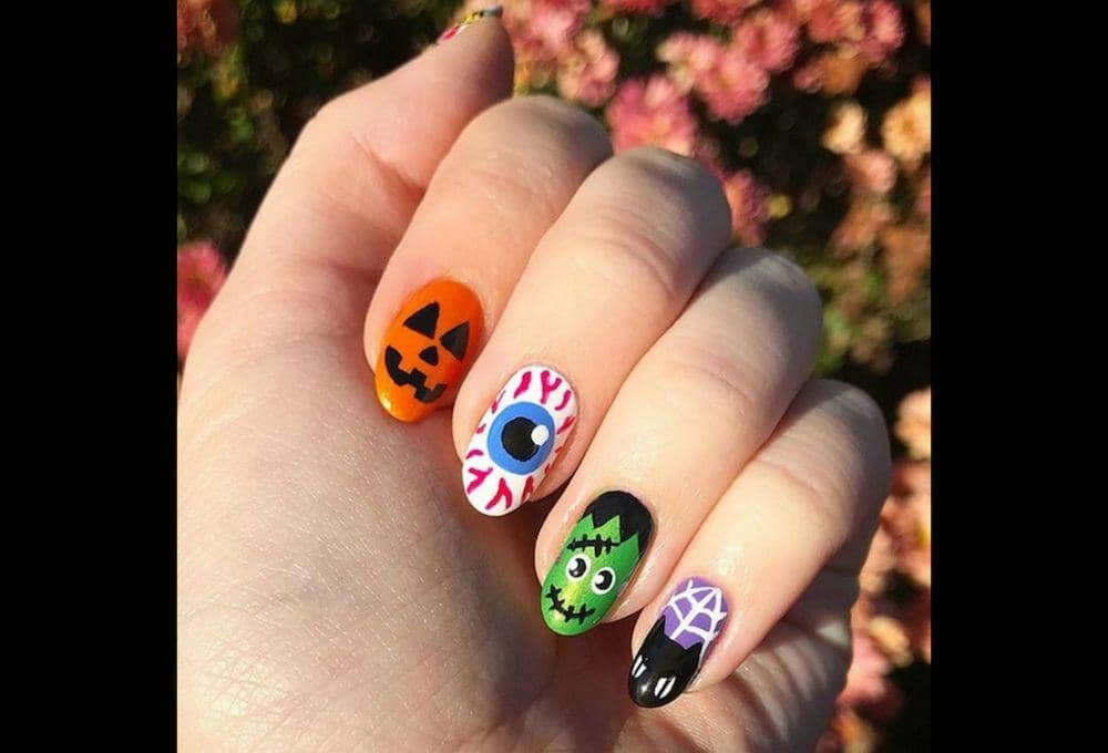 9 Inspirasi Nail Art untuk Tampil Keren di Hari Halloween 