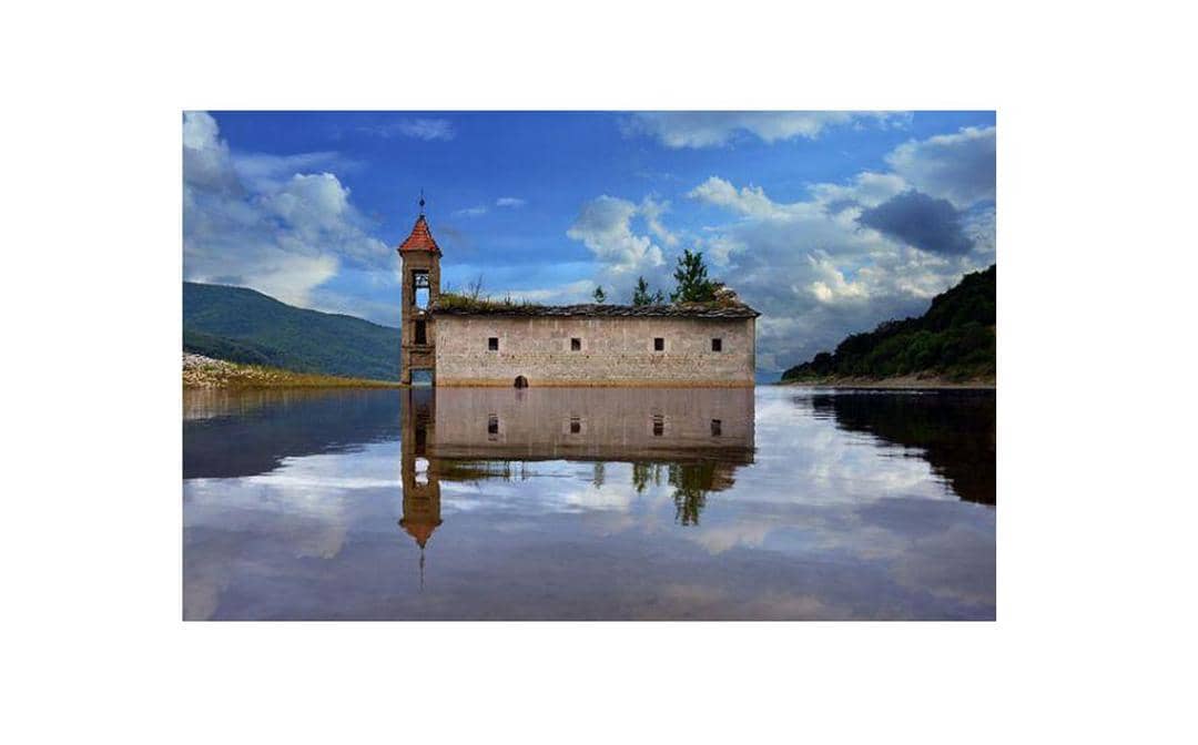 urbanghostsmedia.com