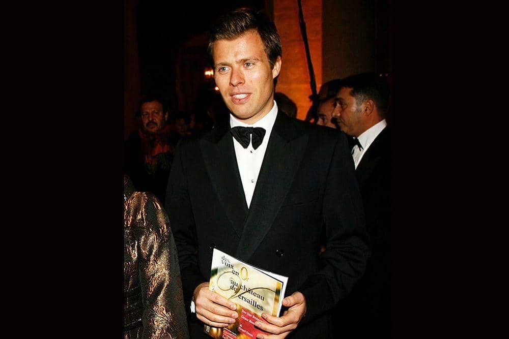 Instagram.com/queergurucom