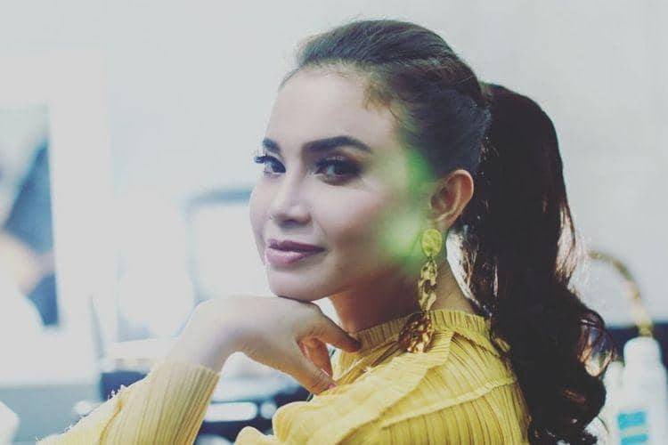 Instagram.com/@itsrossa910