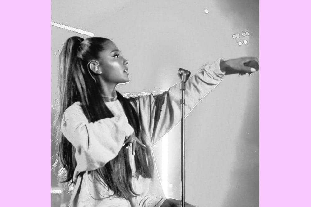 instagram.com_arianagrande