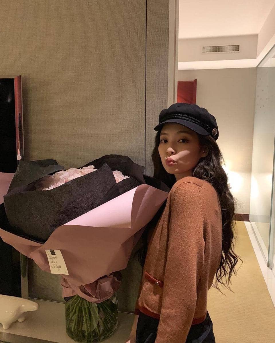 Instagram.com/jennierubyjane