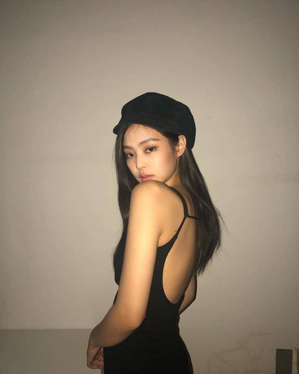 Instagram.com/jennierubyjane