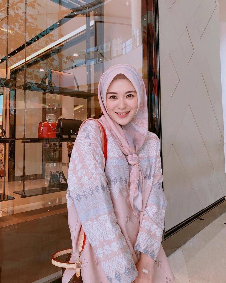 Instagram.com/xolovelyayana