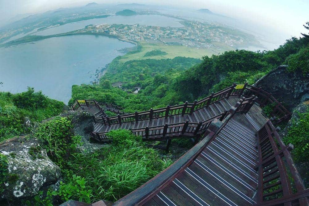 Instagram.com/deansukalo