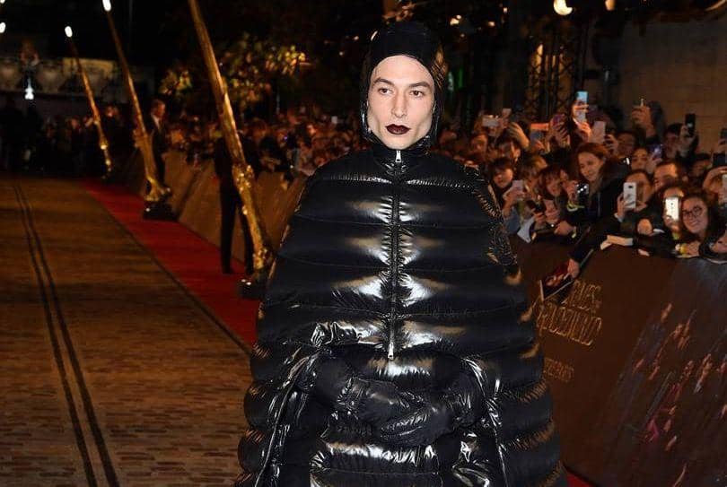 7 Seleb Cowok yang Keren Walau Pakai Busana Cewek, No. 4 David Beckham