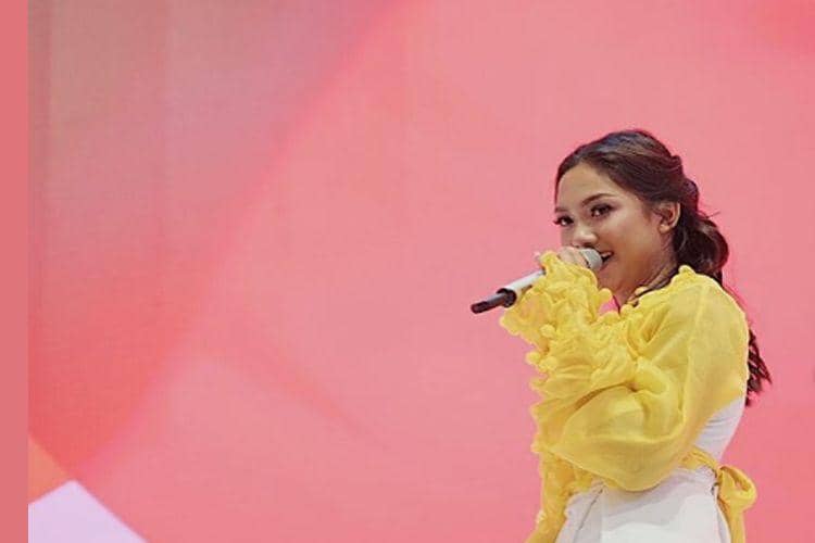 instagram.com/lalamarionmj