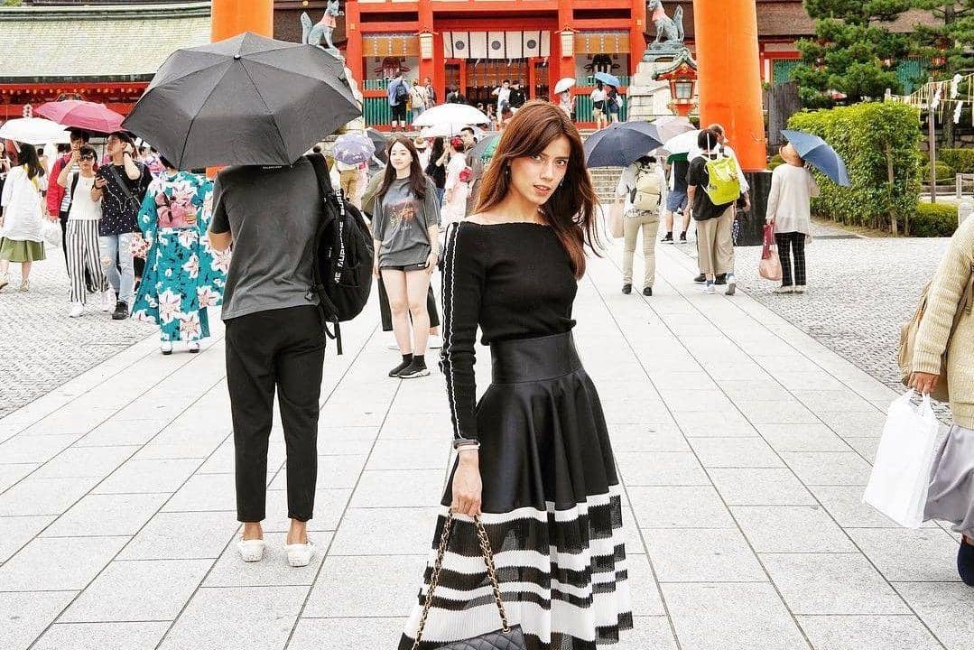 Instagram.com/sabrinachairunnisa_