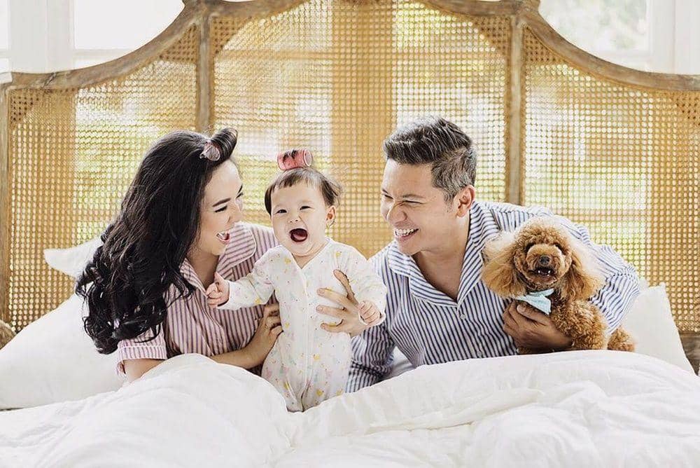 Instagram.com/gisel_la, babyaxioo