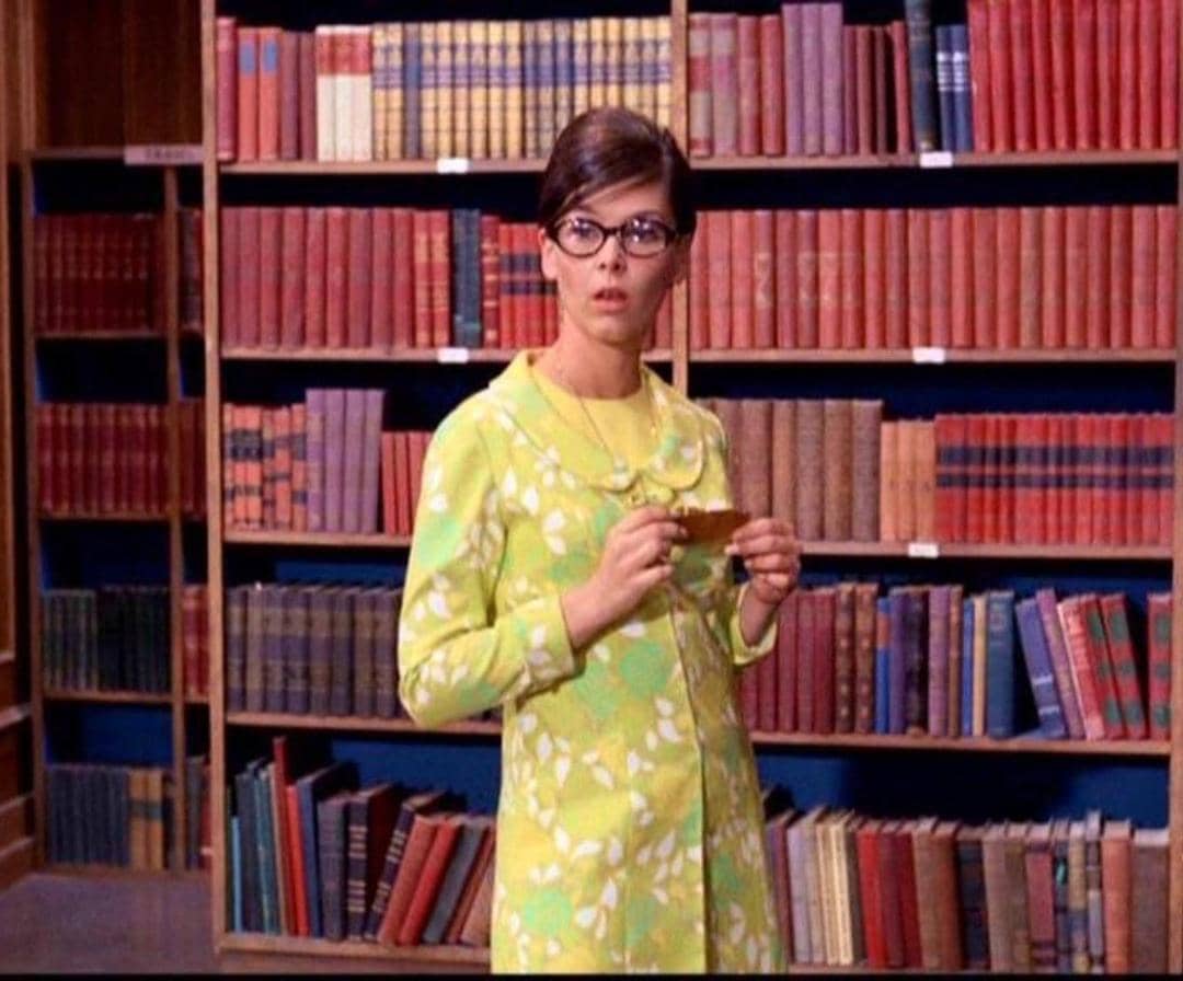 twitter.com/@60s Batman