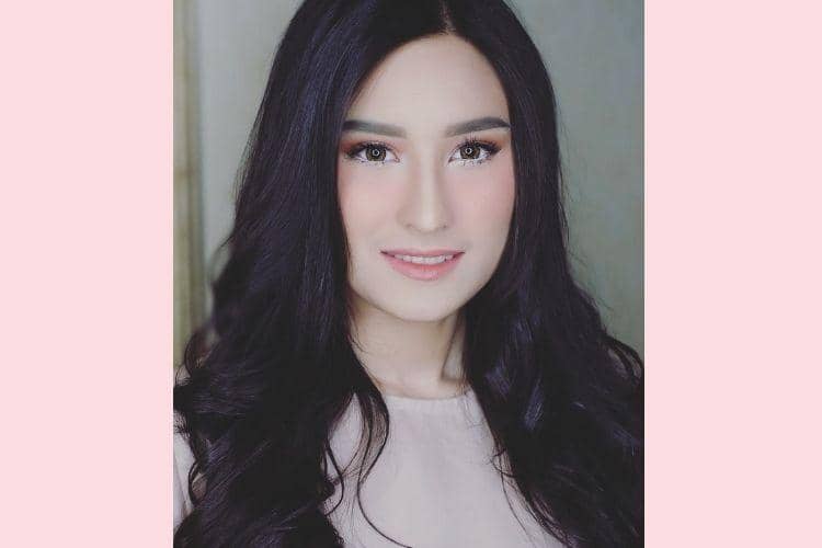 instagram.com/angbeenrishi