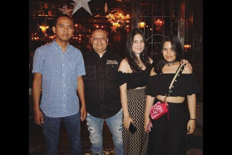 instagram.com/angbeenrishi