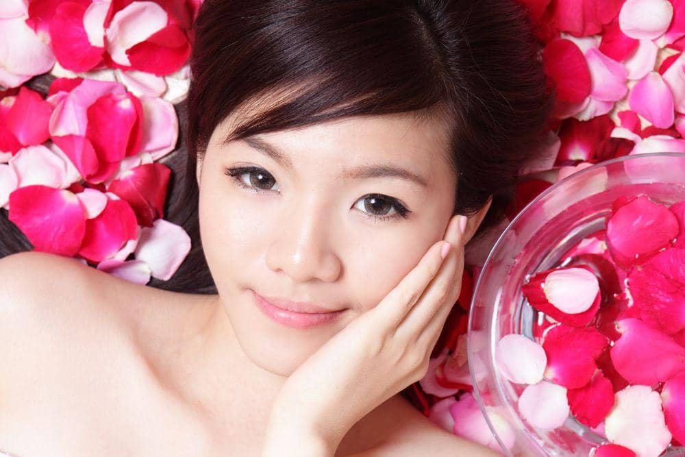 Shutterstock/aslysun