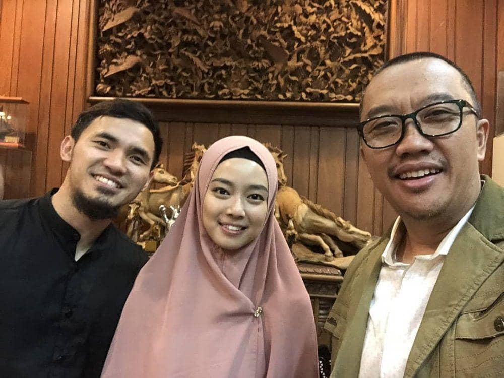 Twitter: @nahrawi_ima