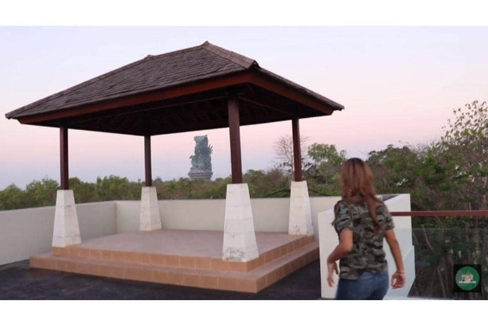 YouTube.com/The Hermansyah A6