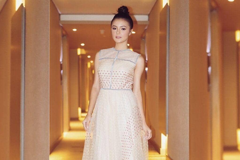 Intip 8 Busana Cantik Para Selebriti di FFI 2018