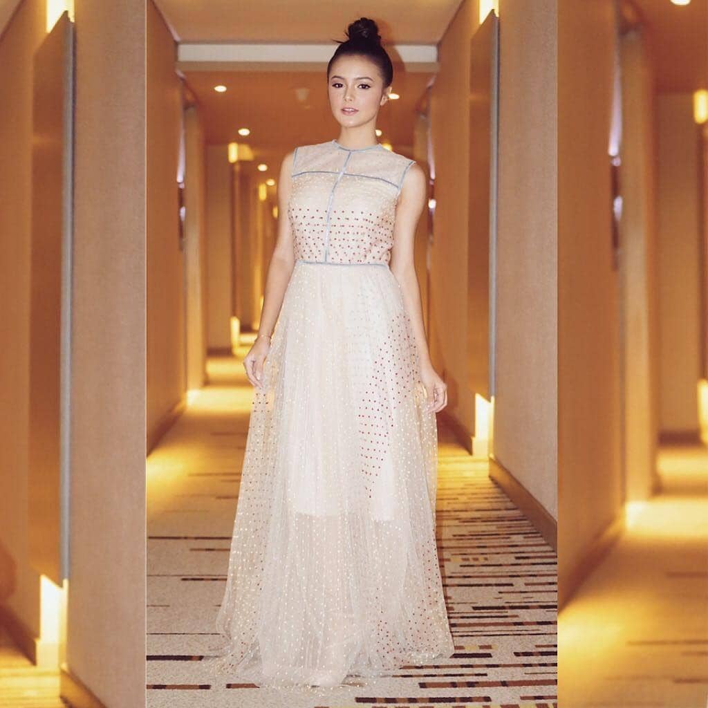 Instagram.com/amandarawles