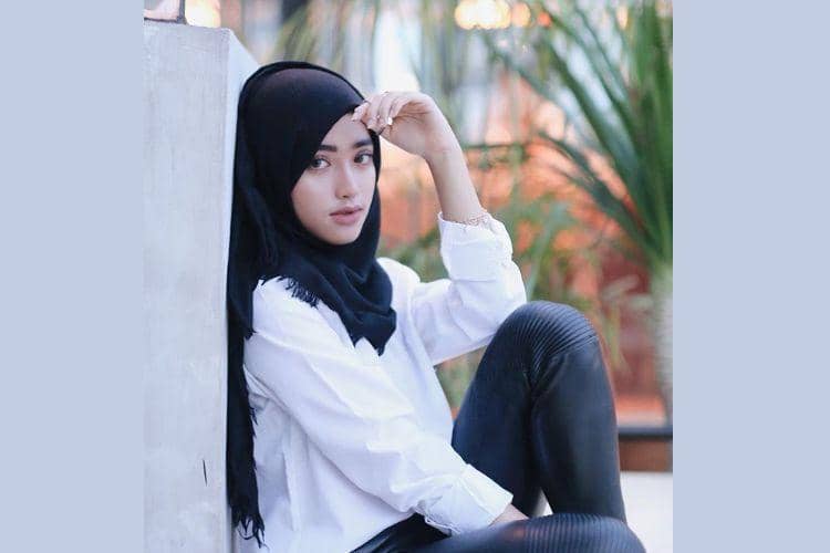 instagram.com/shireeenz