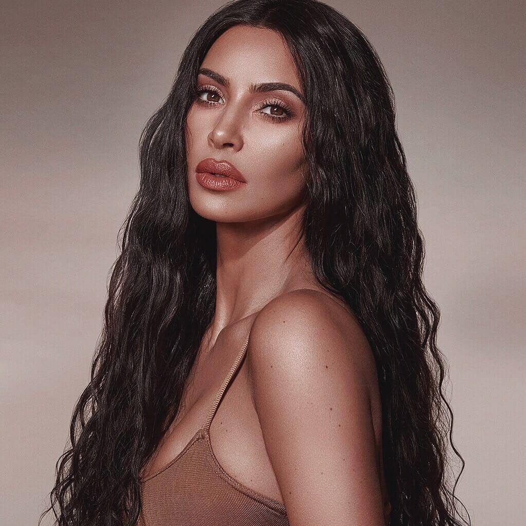 instagram.com/kimkardashian