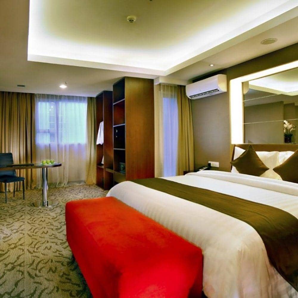 Instagram.com/astonpluit