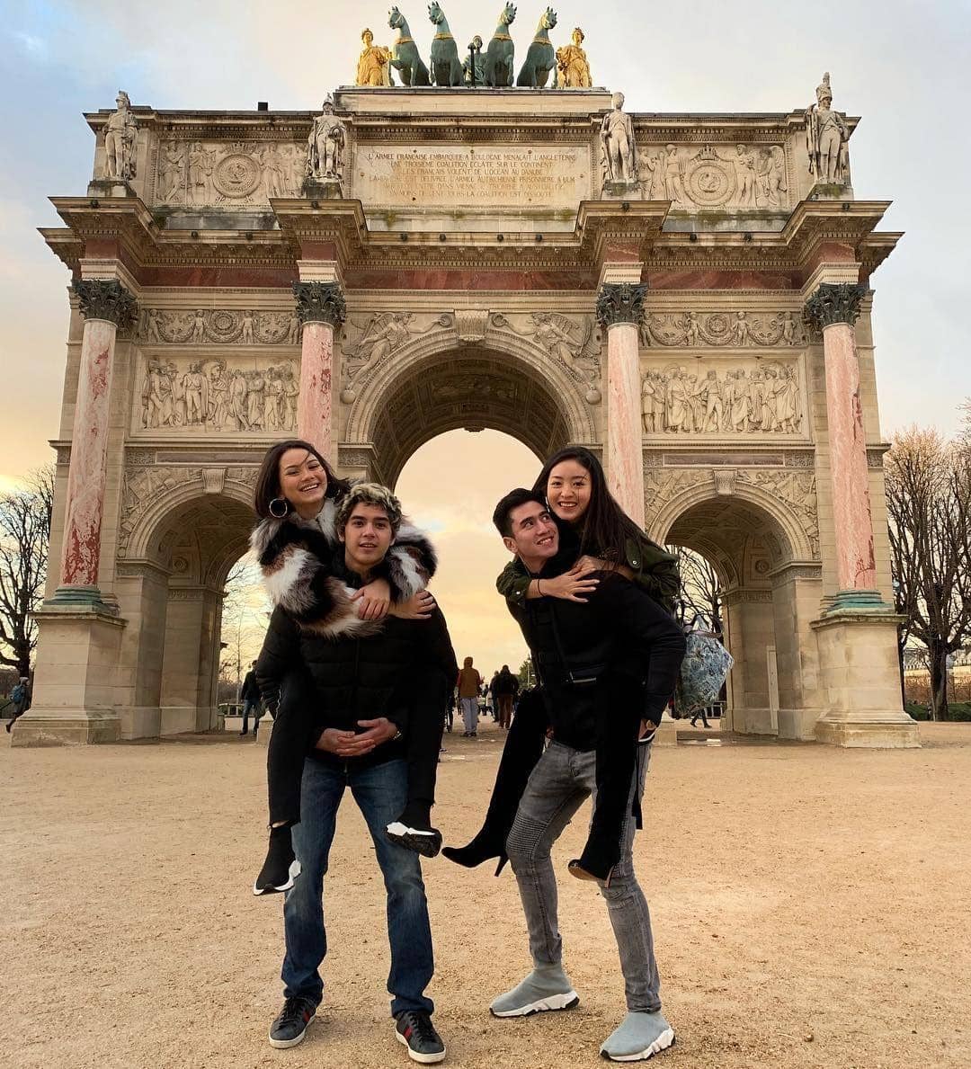 instagram.com/bramastavlr