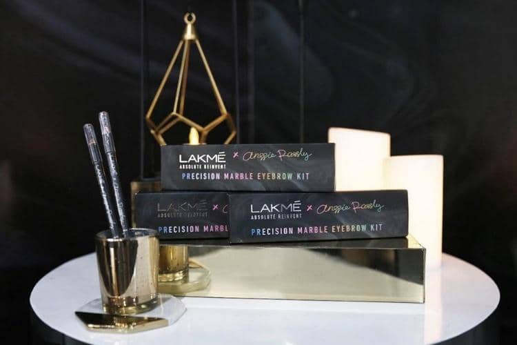 Unik, LAKMÉ Hadirkan Pensil Alis dengan Format yang Tak Biasa