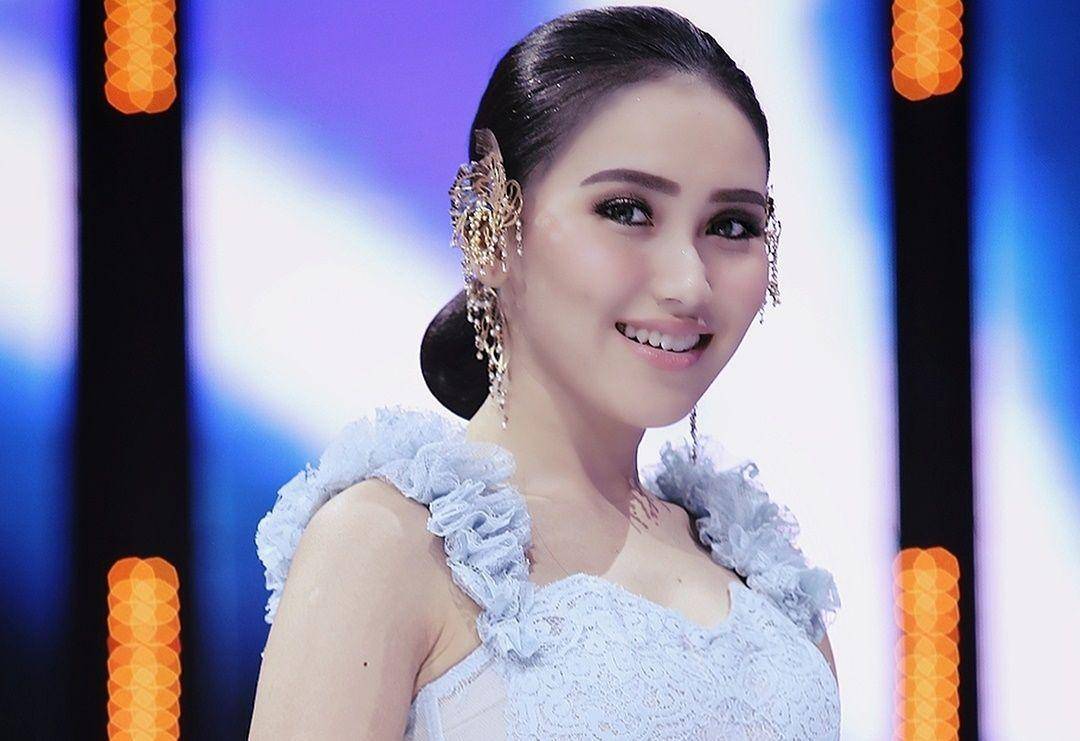 Super Mewah, Ini Penampakan Villa Rp7 Miliar Milik Ayu Tingting