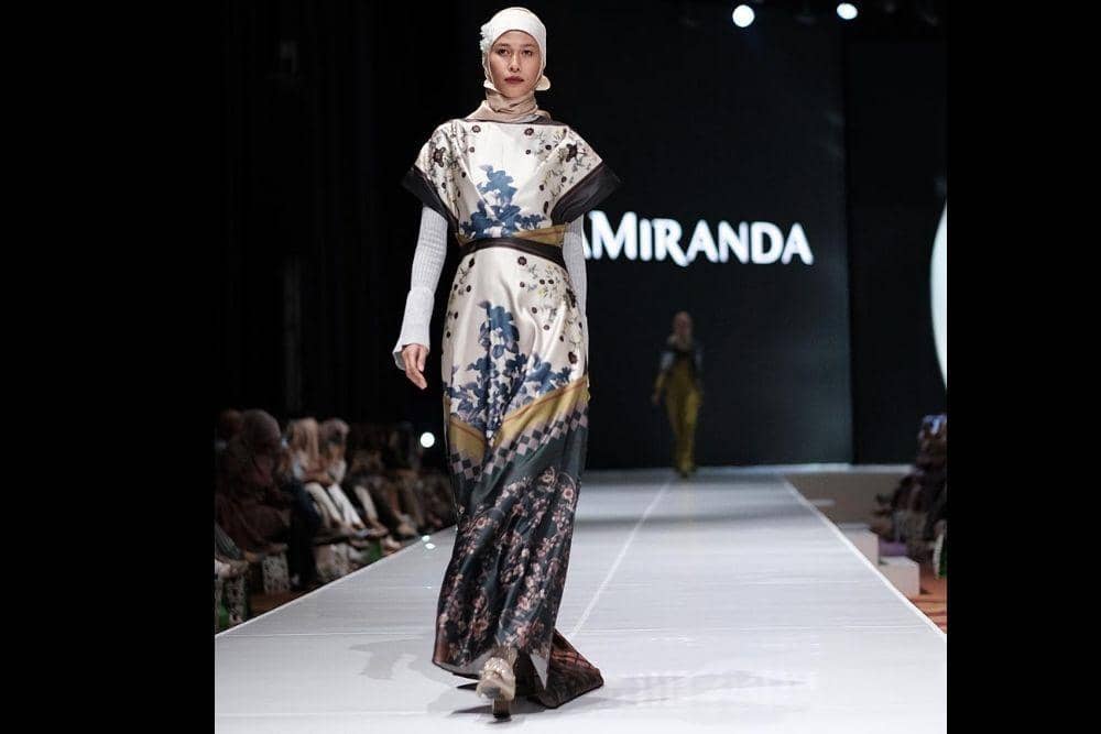 Instagram.com/riamiranda