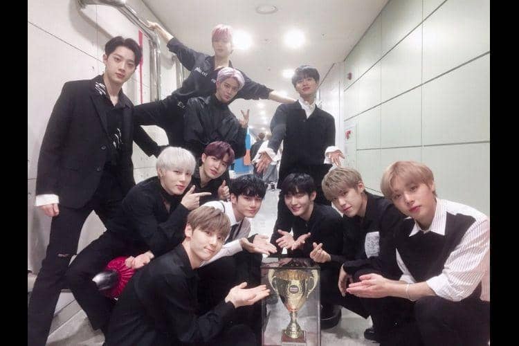 twitter.com/wannaone_twt