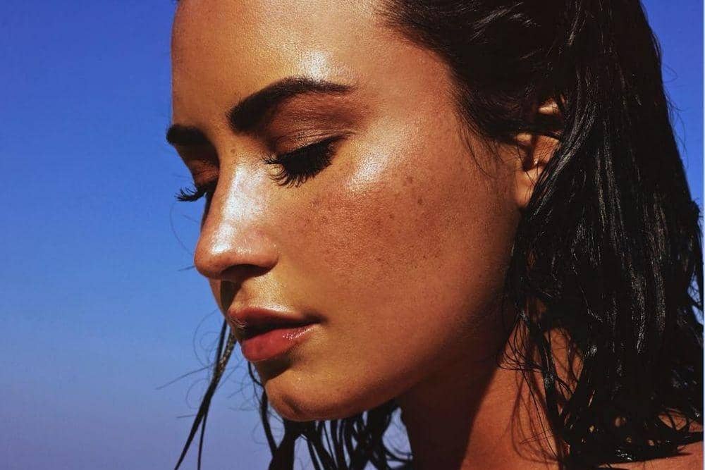 instagram.com/ddlovato